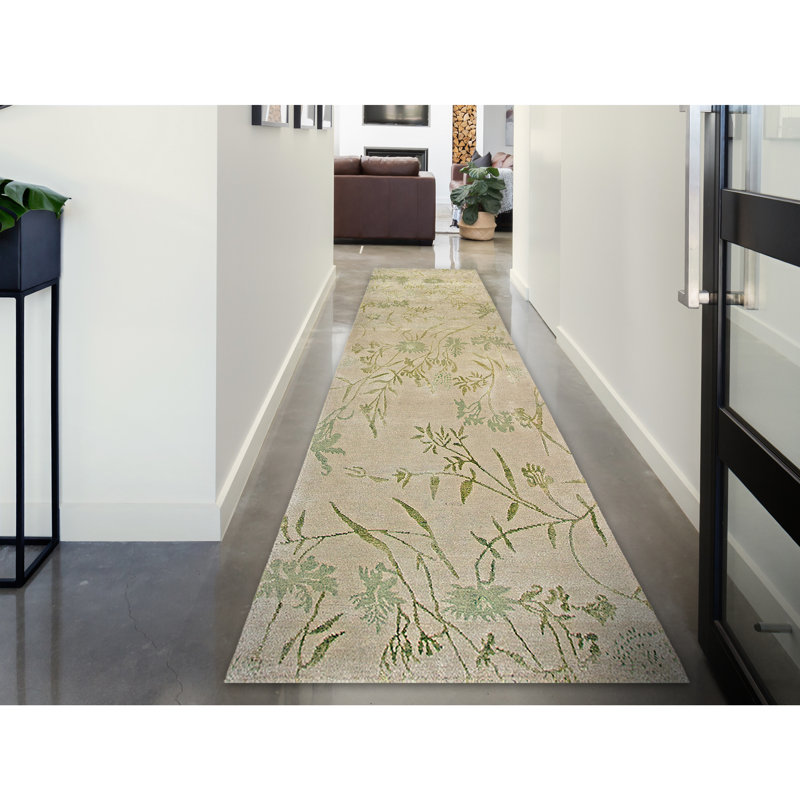 Floral Area Rug, Runner 3' x 10'