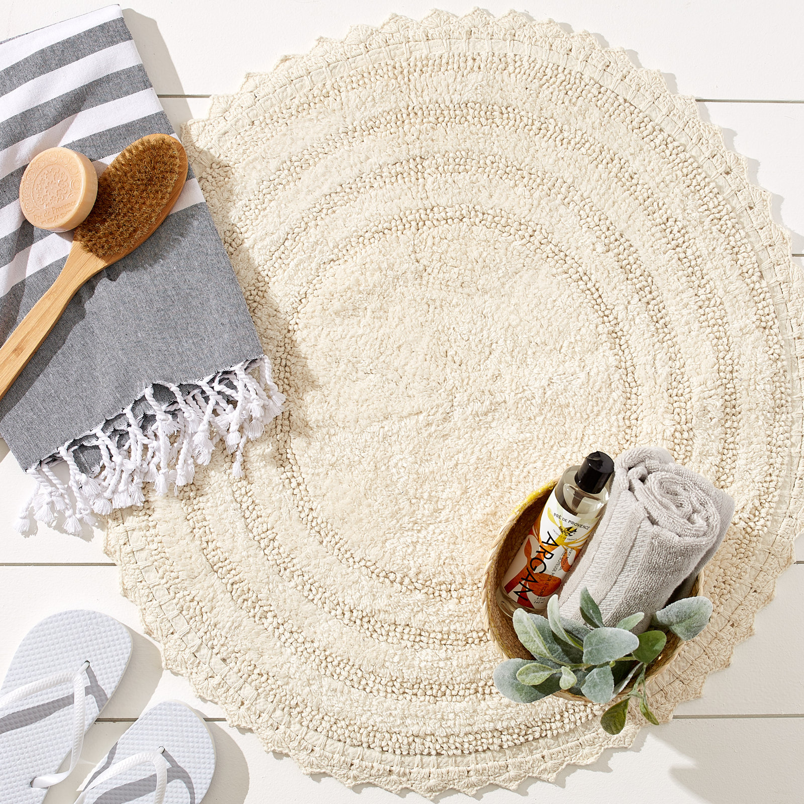 Lisk Cotton Blend Bath Rug, Cream