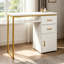 Bureau d'ordinateur blanc