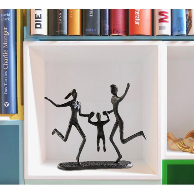 Figurine famille de trois personnes