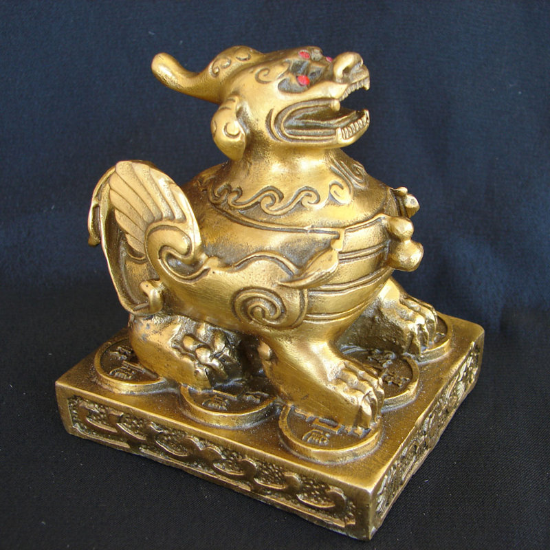 Fantasy & Sci-Fi Figurines & Sculptures