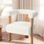 Chaise d'appoint blanche en velours avec accoudoirs, accoudoirs durables de style Mid-Century