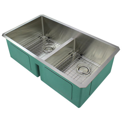Évier de cuisine à double cuve encastré 33 po x 19 po Diamond