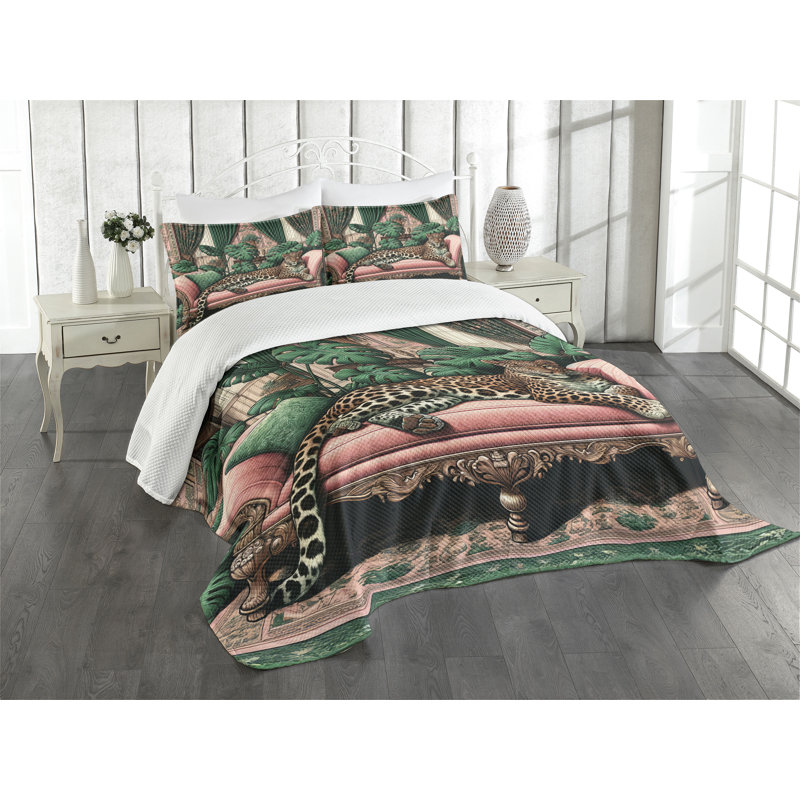 Coverlet, Queen Coverlet / Bedspread + 2 Standard Shams