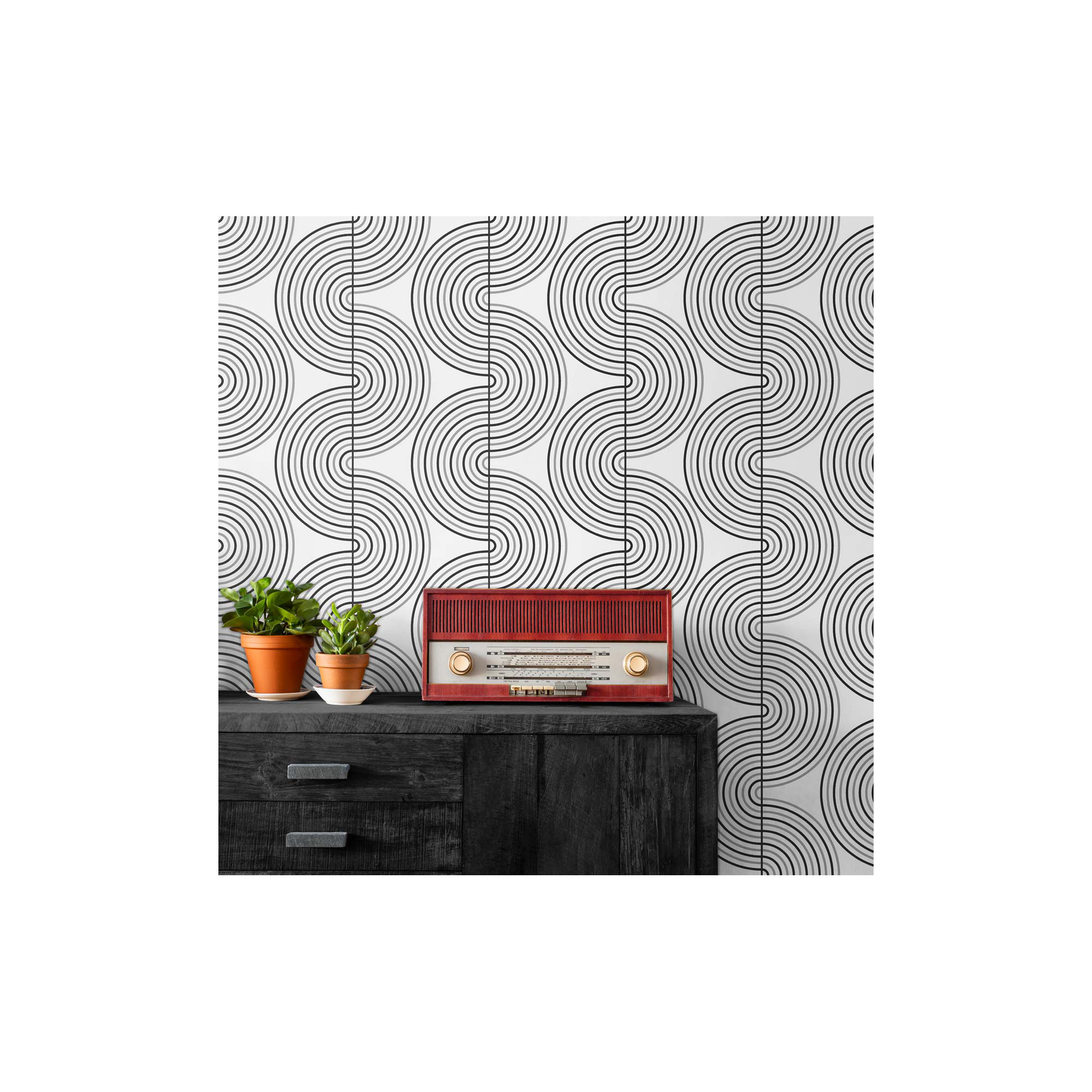 Cecile Mid-Century Peel & Stick Geometric Wallpaper, Silver