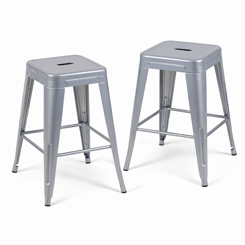 Tabouret à hauteur de comptoir de 30 pouces, ensemble de 2 tabourets de bar en métal sans dossier, non empilable, amovible et facile à assembler, conception peu encombrante pour îlot de cuisine / bar / café / salle à manger (argent)