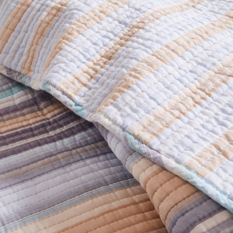 Durango Twin Blue Cotton Reversible Quilt Set with Throw Pillows
