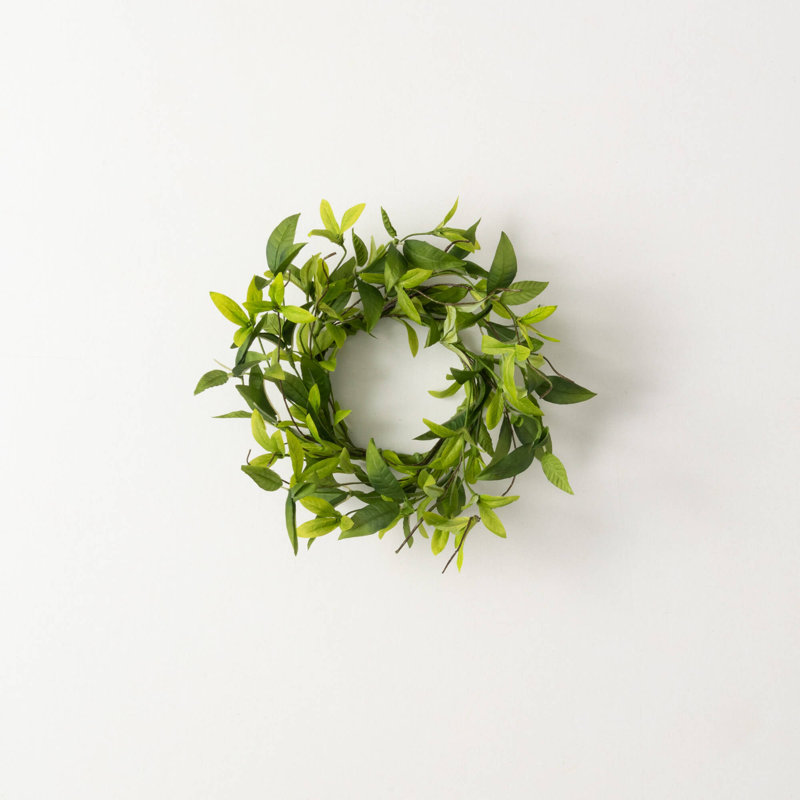 Mini couronne artificielle Ruscus & Twig; Vert, L 12 po x H 12 po x P 3,25 po