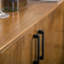 Buffet en bois massif de style industriel
