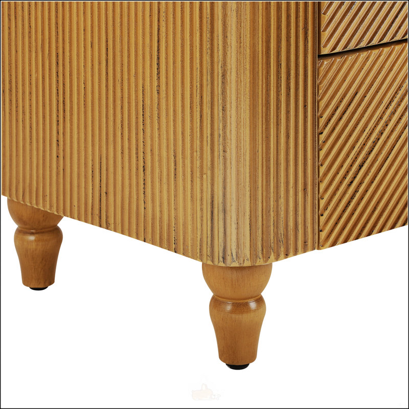 Table de chevet cannelée Mid-Century à 3 tiroirs avec un design incurvé et des poignées dorées, Naturel