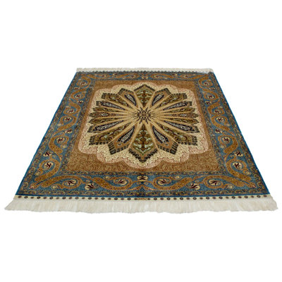 5x7 Ivory and Blue Turkish Rug