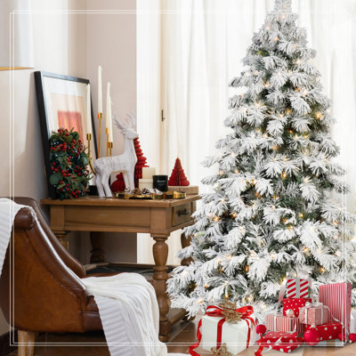 Arbre de Noël en forme d'épouvantail enneigé 6 pi avec 270 lumières DEL blanc chaud, 594 pointes de mémoire en PVC, poteau électrique et structure à charnières