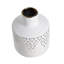 Vase en céramique moderne avec motif triangulaire géométrique et bordure dorée, parfait pour la décoration contemporaine