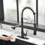 Robinet de cuisine rétractable avec plate-forme