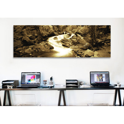 Flux panoramique qui circule à travers les rochers, lee verdure creek, lee verdure, région de la région, californie, reproduction de photo sur toile tendue