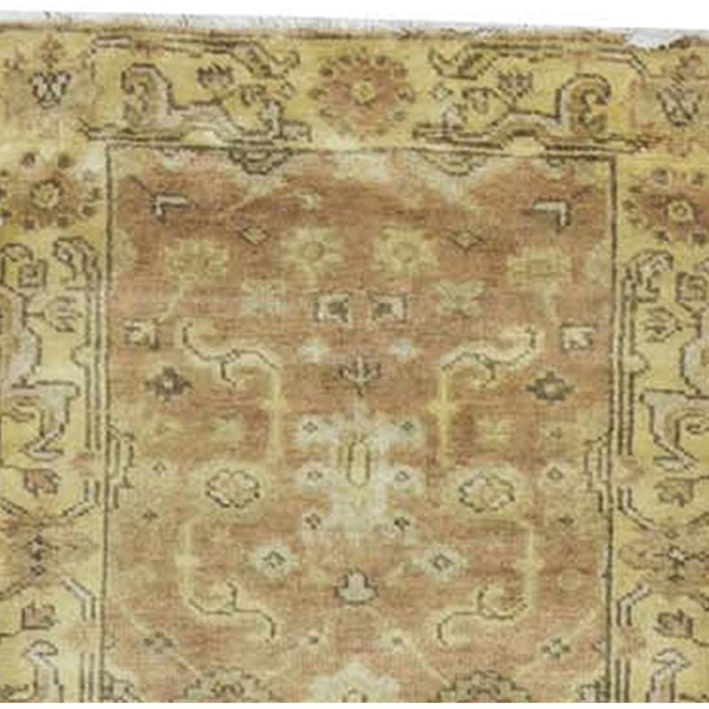 Hand Woven Wool Oriental Area Rug