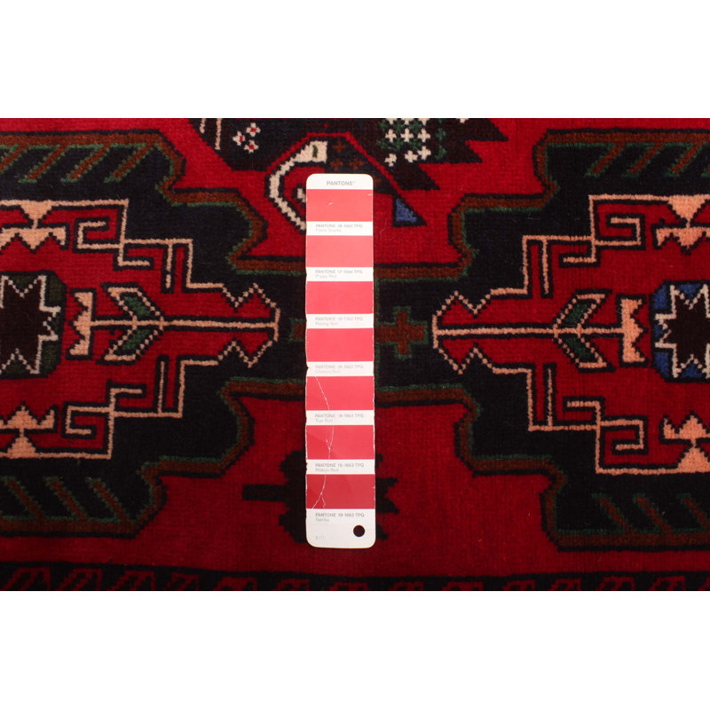 Tapis rouge Teimani 2 pi 9 po x 4 pi 10 po