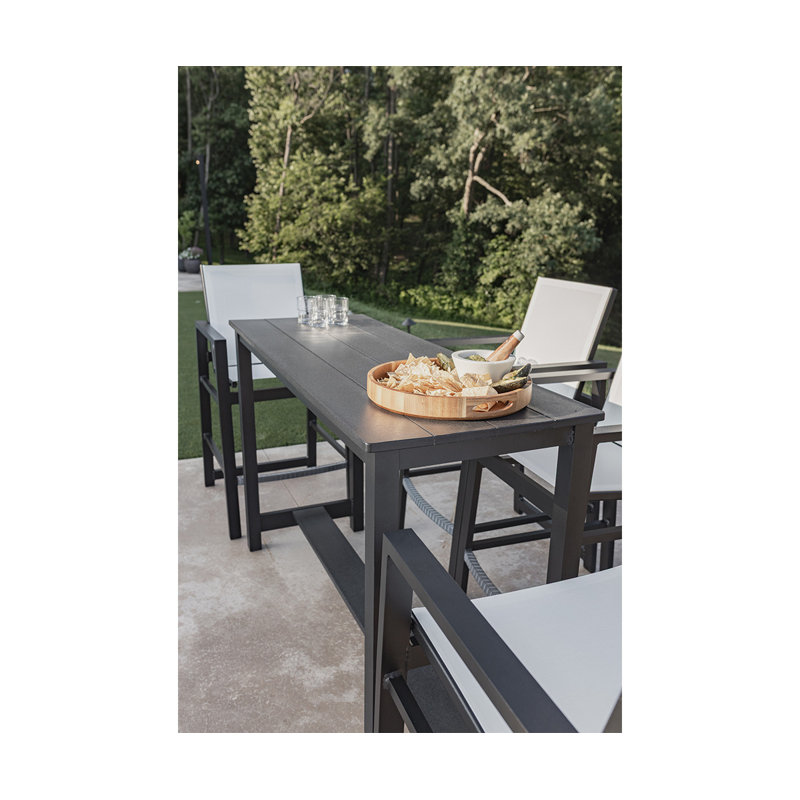Table de bar en aluminium Berlin Gardens, 38.5" H x 60" W x 22" D, Acajou antique, Noir mat