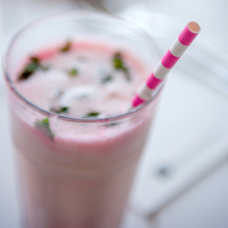 Paper Straws & Drink Accessories