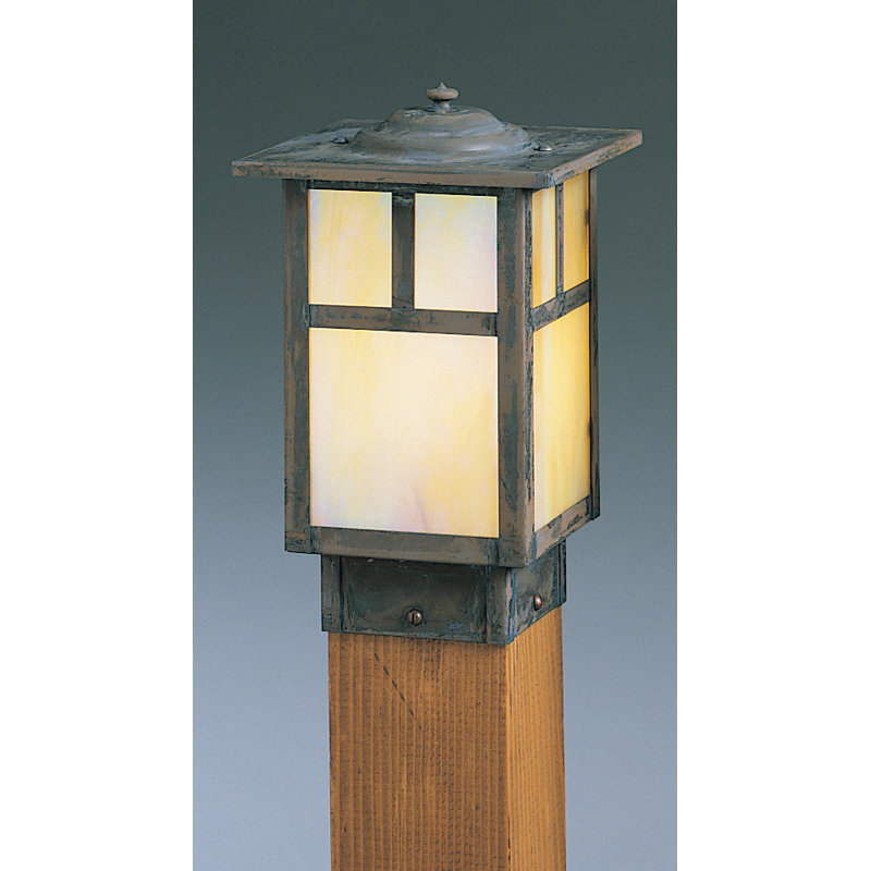 Capuchon de poteau de clôture d'extérieur 1 lumière Hylan, H 6,75 po x l 5 po / barre en T, Brun mission, Or blanc irisé