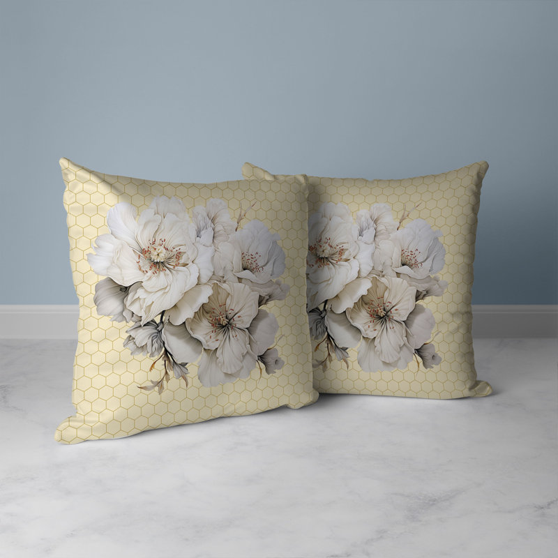 Coussin Magnolia Majesty, H 16 po x l 16 po, Jaune / multicolore