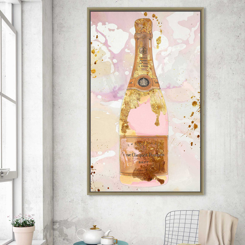 Champagne in Pink (Vertical) par By Jodi - impression, H 43,5 po x l 27,5 po x P 2 po, Cadre flottant champagne