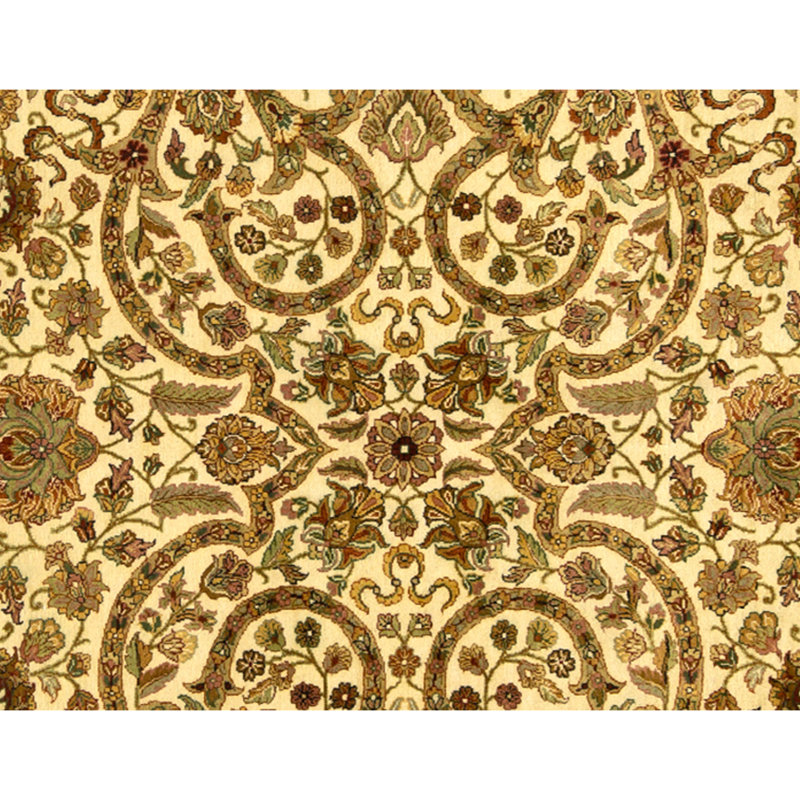 High-Quality Hand-Knotted Cream Area Rug