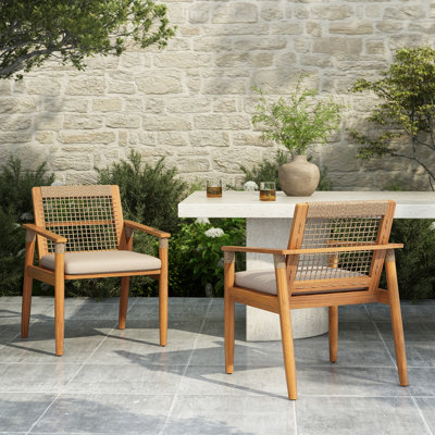 Ensemble de 2 chaises de patio pour l'extérieur avec structure en bois d'acacia, corde multicolore et coussins lavables beiges