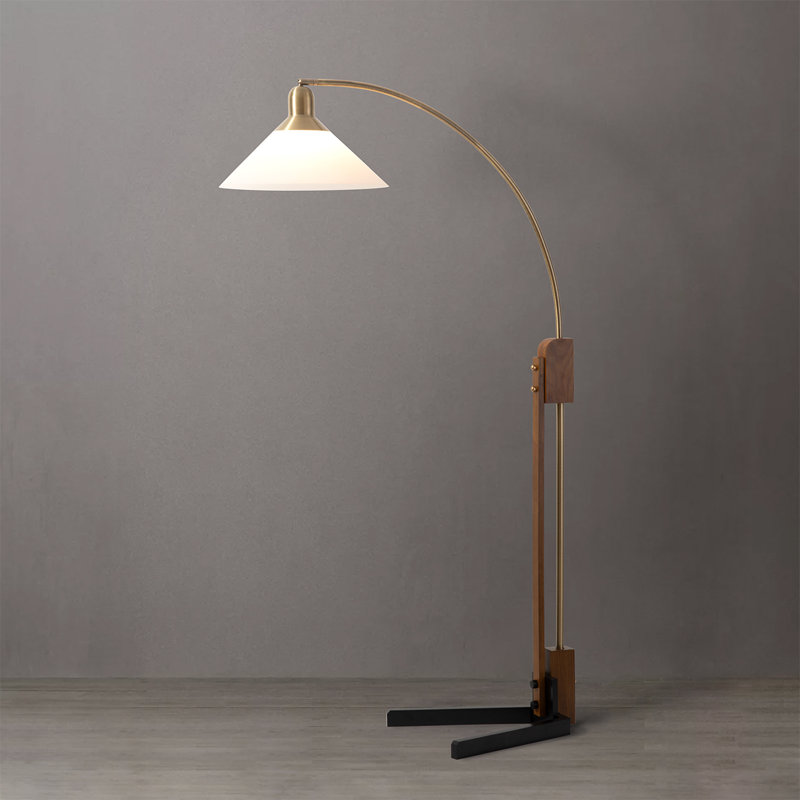 Lampe sur pied Melmar - laiton vieilli et noyer, gradateur, base en V Melmar