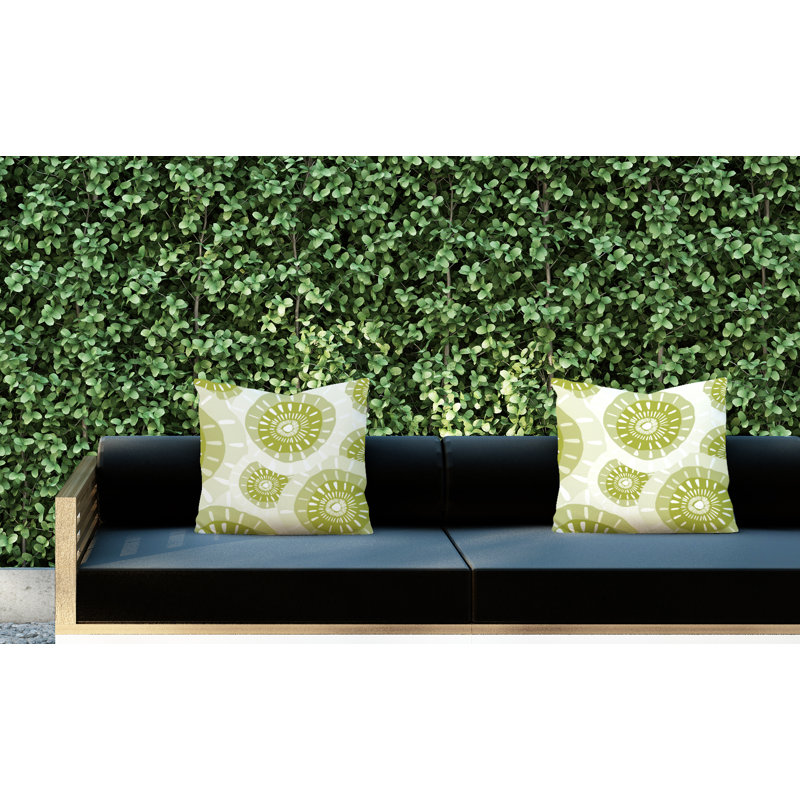 Coussin décoratif intérieur / extérieur, L 15 po x H 15 po, Chartreuse