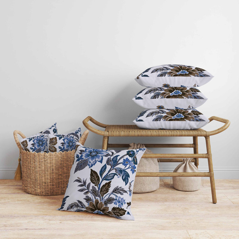 Coussin en faux suède Cobalt Meadow, Bleu/brun, Carré 26 po