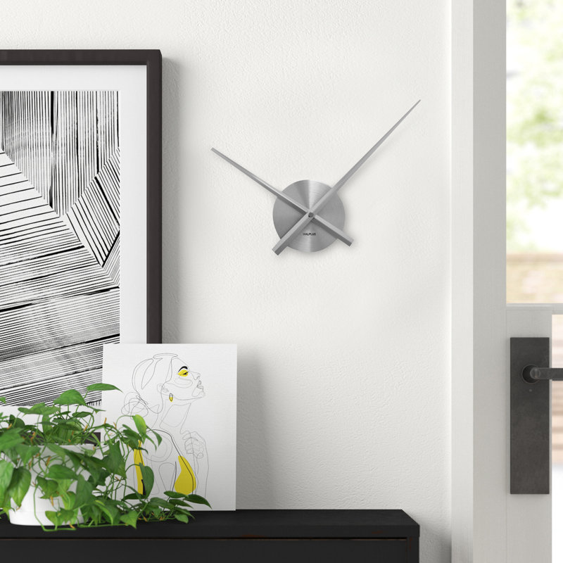 Barrientez Classic Wall Clock, Grey