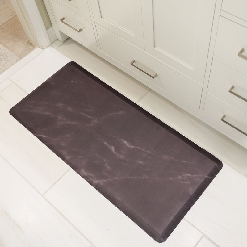 Tapis anti-fatigue anti-fatigue - Basics by Wayfair ™, Noir, noir, noir, noir, Tapis de couloir 1 pi 5 po x 3 pi 3 po