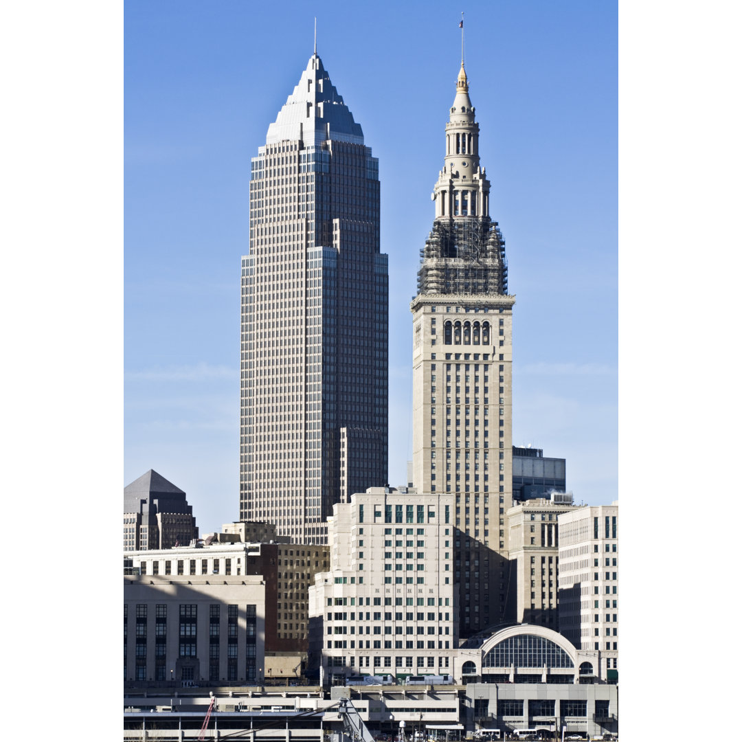 Downtown of Cleveland von Benkrut - Leinwanddrucke auf Leinwand