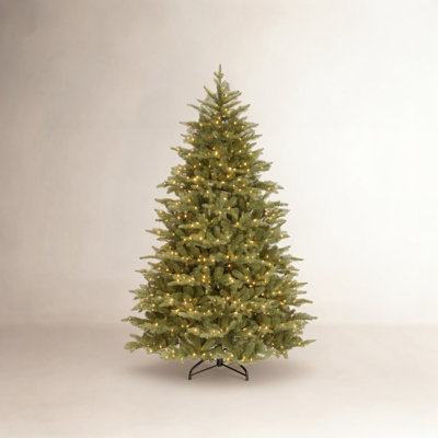  Nordic Spruce Medium Tree with Clear Lights
