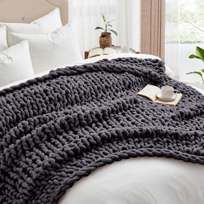 Peace Nest Chunky Knit Throw Blanket - Extra Cozy Hand-Knit Look, Soft Yarn, 50" x 60" Size (Cream, Gray, Sage, Pink, White)