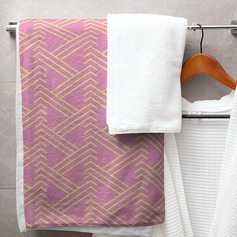 Jordao Bath Towel, Baby Pink/White