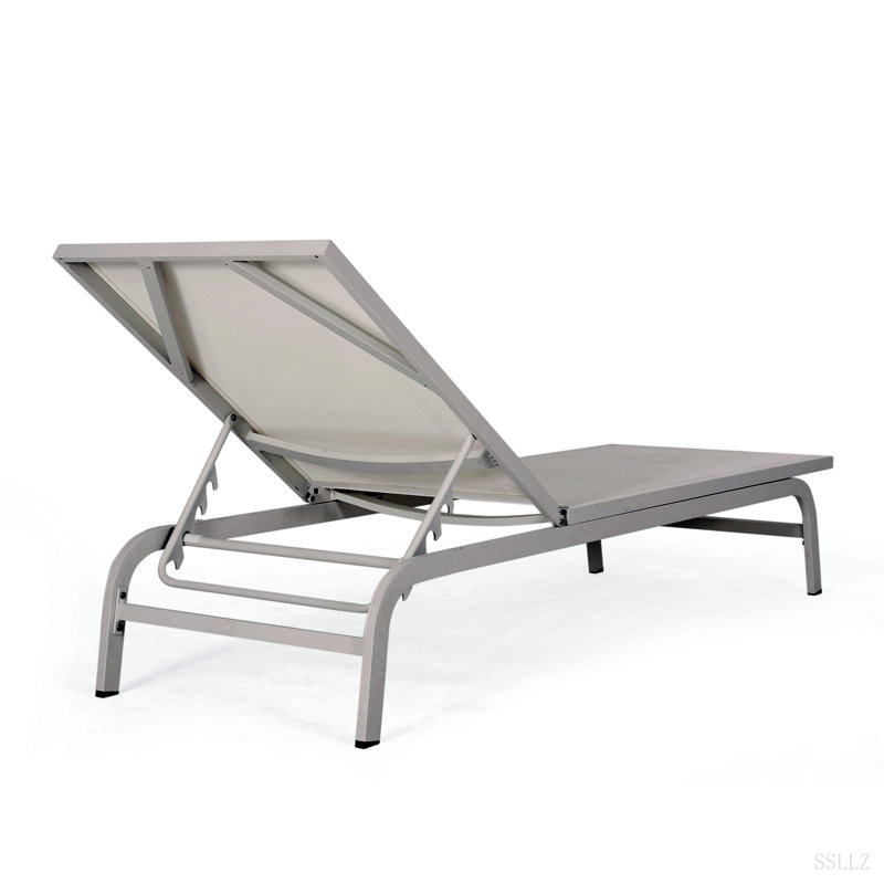 FINN CHAISE LOUNGE, White