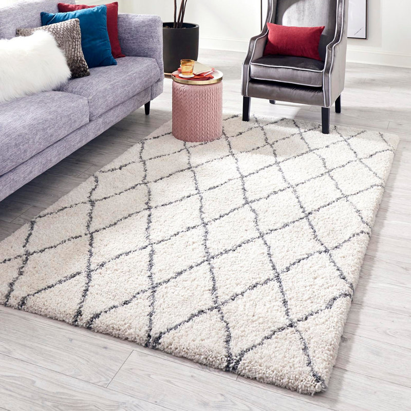 Tapis à poil long géométrique ivoire / gris l'arrière, Rectangle 9 pi 10 po x 13 pi 1 po