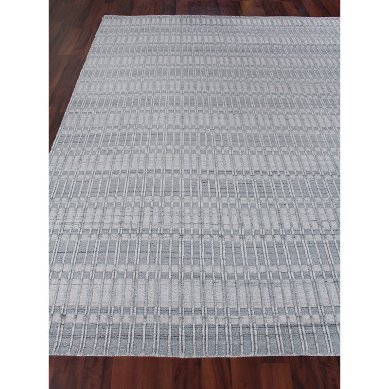 Provident Geometric Area Rug in Silver, Rectangle 6' x 9'