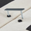 Canapé modulaire confortable à plis avec siège ergonomique en mousse haute densité, canapé modulaire, accoudoirs arrondis arrondis et 2 coussins décoratifs ronds-158099493-158099503