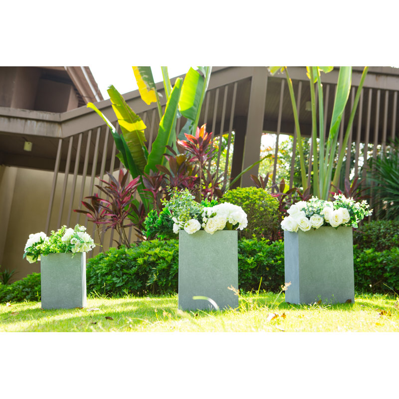 Wurster 2 Piece Concrete Planter Box Set