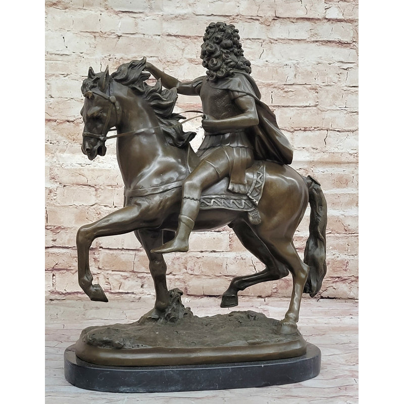 Figurines et sculptures