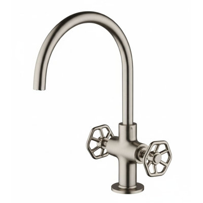 Lucia 2-handle Bathroom Faucet with Drain Assembly