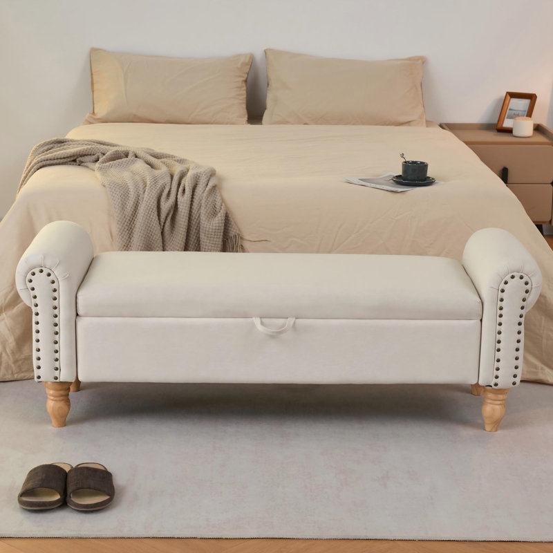 Banc de rangement avec repose-pieds