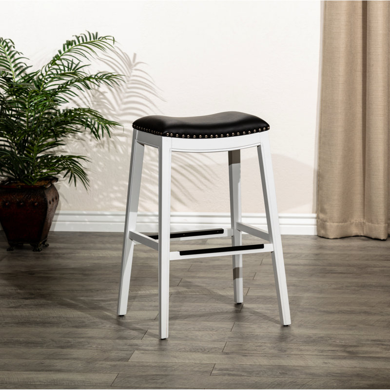 Tabouret de bar blanc de 30 po avec siège en cuir noir, conception confortable, bois franc massif pour la cuisine ou le tabouret, et cuir, pour une durabilité accrue