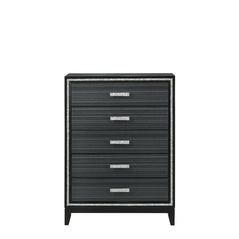 Commode au fini noir patiné