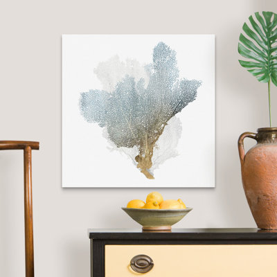 «Delicate Coral III» par Isabelle Z - reproduction d'art sur toile
