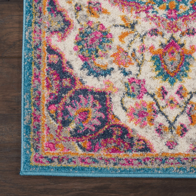 Verda Oriental Indoor Rug, Runner 2'2" x 10'