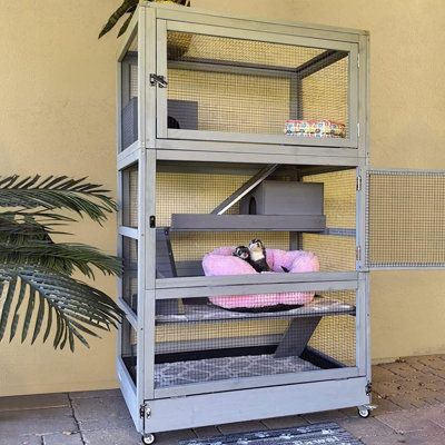 Claudi Weather Resistant Rat Hutch
